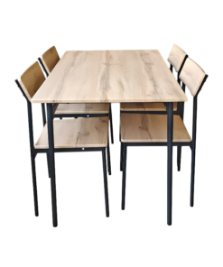 MESA CON 4 SILLAS DE HIERRO Y MADERA